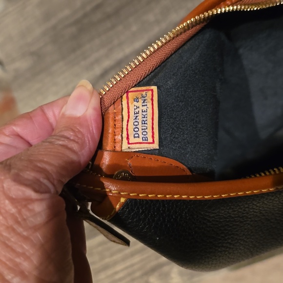 Vintage Dooney Bourke  Handbag main image 2